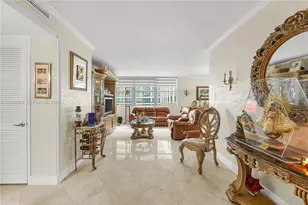5055 Collins Ave, Miami Beach, FL 33140 - Photo 7