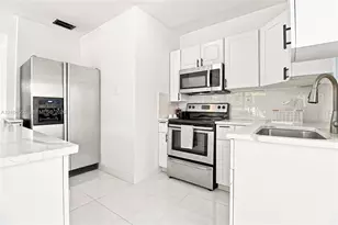 2932 NW 58th St, Miami, FL 33142 - Photo 17