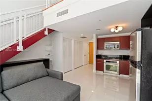 253 NE 2nd St, Miami, FL 33132 - Photo 9