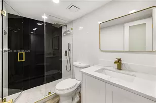 3860 W 10th Ct, Hialeah, FL 33012 - Photo 7