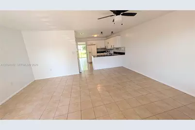 1031 SE 9th Street, Cape Coral, FL 33990 - Photo 7