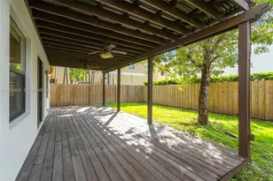 11460 NW 88th Ln, Doral, FL 33178 - Photo 37