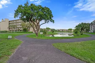 7860 NW 50th St, Lauderhill, FL 33351 - Photo 45