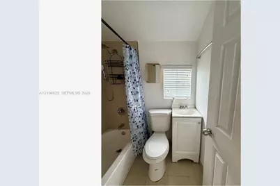 11441 SW 2nd St #Efficiency, Sweetwater, FL 33174 - Photo 5