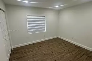 12411 SW 110th South Canal St Rd, Miami, FL 33186 - Photo 13