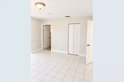 9982 SW 222nd St, Cutler Bay, FL 33190 - Photo 11