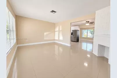 7421 Meridian St, Miramar, FL 33023 - Photo 19