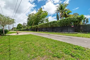 911 SW 51st Ave, Plantation, FL 33317 - Photo 33