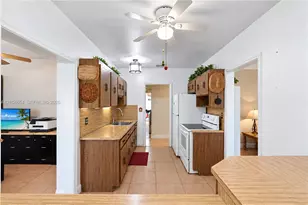 1771 NE 180th St, North Miami Beach, FL 33162 - Photo 17