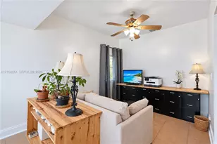 1771 NE 180th St, North Miami Beach, FL 33162 - Photo 5