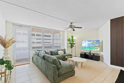 3725 S Ocean Dr #921, Hollywood, FL 33019 - Photo 9