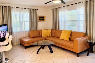 116 E Westbury E, Deerfield Beach, FL 33442 - Photo 3