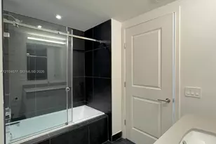 1600 NE 1st Ave, Miami, FL 33132 - Photo 11