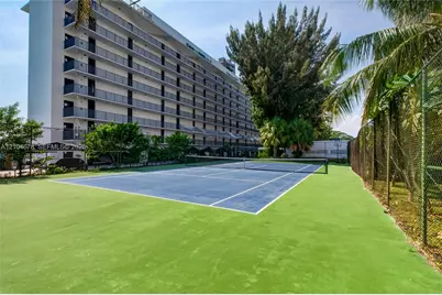 880 NE 69th St #14H, Miami, FL 33138 - Photo 29