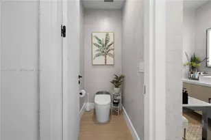 436 NE 10th Ave, Fort Lauderdale, FL 33301 - Photo 47