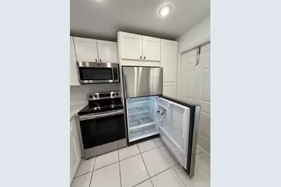 20111 NE 27th Ct #K107, Aventura, FL 33180 - Photo 5