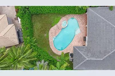 2390 Pheasant Ln, Weston, FL 33327 - Photo 39