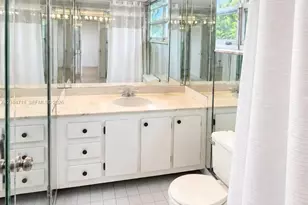 712 NE 26th Ave, Hallandale Beach, FL 33009 - Photo 31