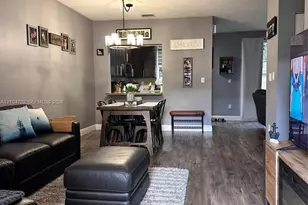 188 Riverwalk Cir, Sunrise, FL 33326 - Photo 5