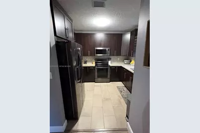 188 Riverwalk Cir, Sunrise, FL 33326 - Photo 11