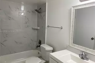 486 NW 165th St Rd, Miami, FL 33169 - Photo 17