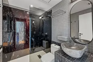 1521 Lenox Ave., Miami Beach, FL 33139 - Photo 9