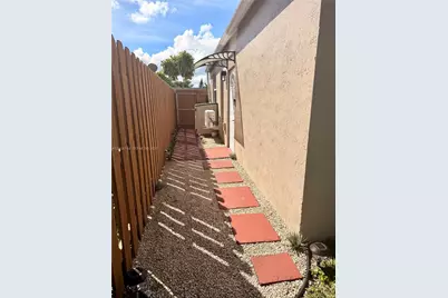 19941 NW 32nd Ave, Miami Gardens, FL 33056 - Photo 35