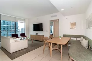 159 NE 6th St, Miami, FL 33132 - Photo 9