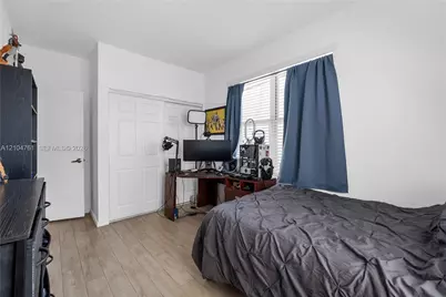 1611 Meridian Ave #304, Miami Beach, FL 33139 - Photo 9