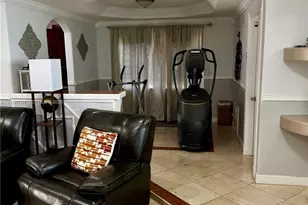 6472 SW 10th Ct, North Lauderdale, FL 33068 - Photo 7