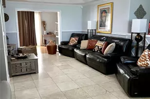 6472 SW 10th Ct, North Lauderdale, FL 33068 - Photo 5