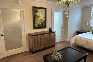 6039 Collins Ave, Miami Beach, FL 33140 - Photo 7