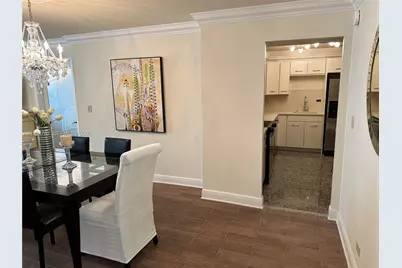 6039 Collins Ave #815, Miami Beach, FL 33140 - Photo 11