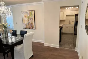 6039 Collins Ave, Miami Beach, FL 33140 - Photo 11