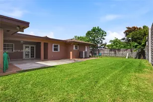 2461 SW 117th Ct, Miami, FL 33175 - Photo 21