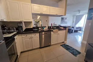 17150 N Bay Rd, Sunny Isles Beach, FL 33160 - Photo 3
