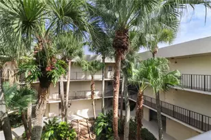 8075 SW 107th Ave, Miami, FL 33173 - Photo 3