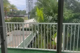 2801 NE 183rd St, Aventura, FL 33160 - Photo 3