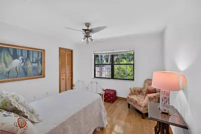 7960 SW 175th St, Palmetto Bay, FL 33157 - Photo 9