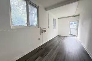 8590 NW 25th Ct, Sunrise, FL 33322 - Photo 15