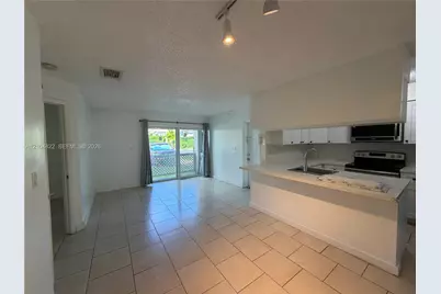 6740 NW 175th Ln #F-20, Hialeah, FL 33015 - Photo 11