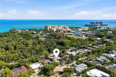 291 E Shore Dr E, Miami, FL 33133 - Photo 5