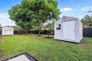 5250 SW 4th Ct, Plantation, FL 33317 - Photo 21