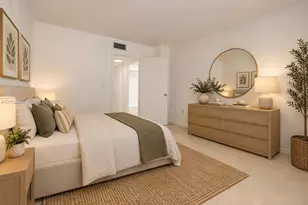 5055 NW 7th St, Miami, FL 33126 - Photo 13