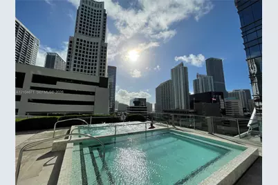 68 SE 6th St #909, Miami, FL 33131 - Photo 21
