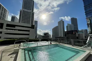 68 SE 6th St, Miami, FL 33131 - Photo 21