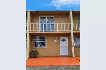 10972 SW 4th St #J2, Sweetwater, FL 33174 - Photo 1
