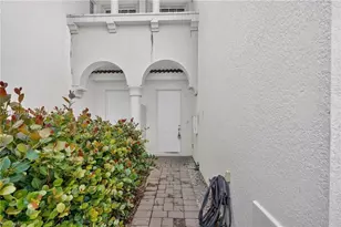 7032 Ambrosia, Naples, FL 34119 - Photo 3