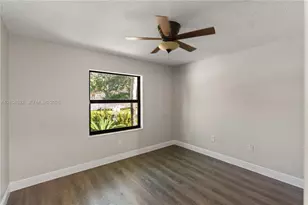 14340 NW 11th St, Pembroke Pines, FL 33028 - Photo 17