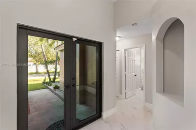 14340 NW 11th St, Pembroke Pines, FL 33028 - Photo 7
